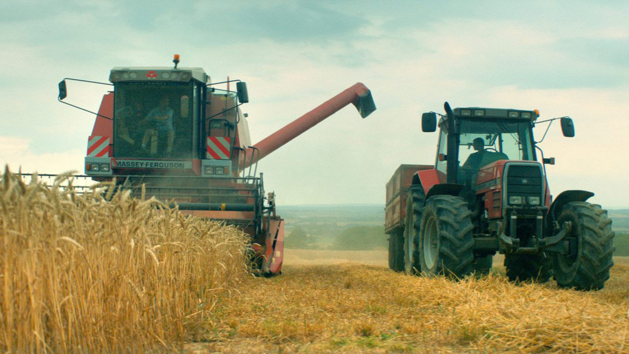 Au Nom De La Terre Sur Netflix Au nom de la terre - film - 2019 - Résumé, critiques, casting.